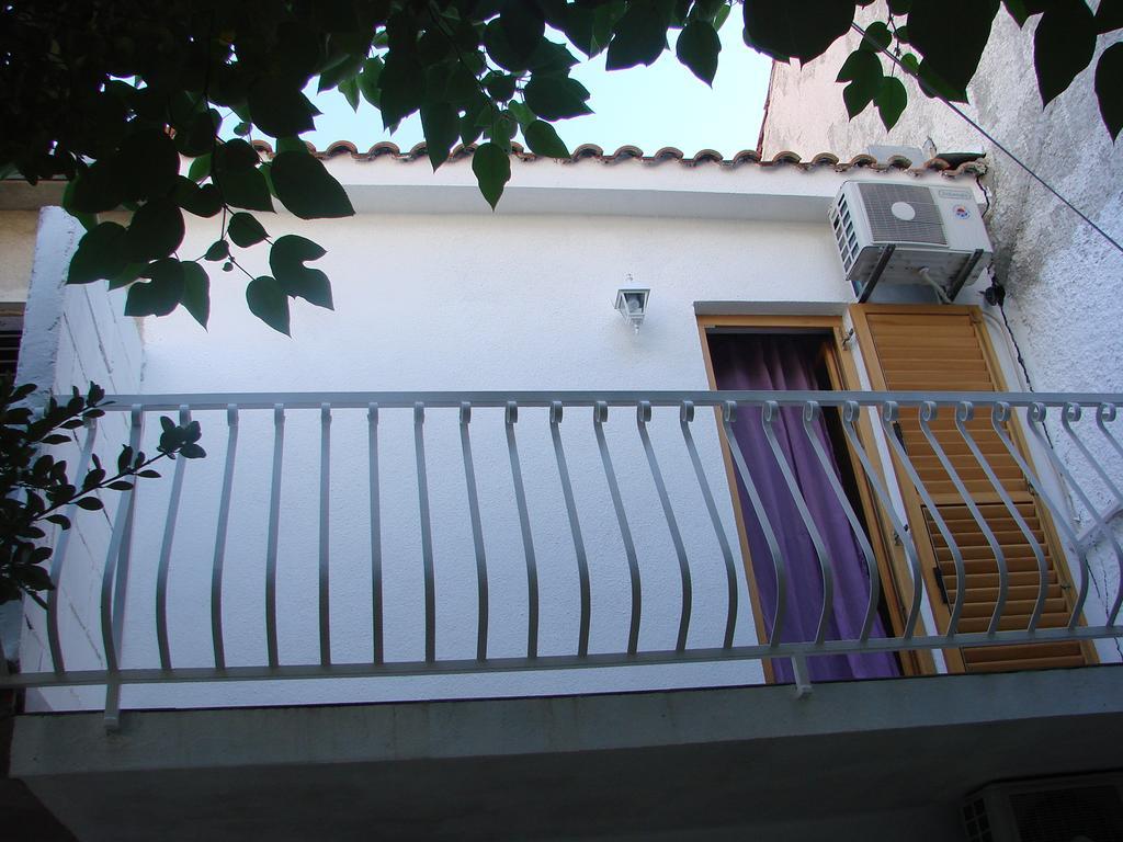 Apartman Restovic Бол Экстерьер фото
