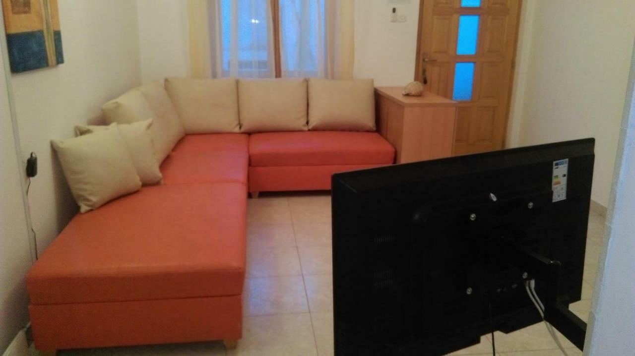 Apartman Restovic Бол Экстерьер фото