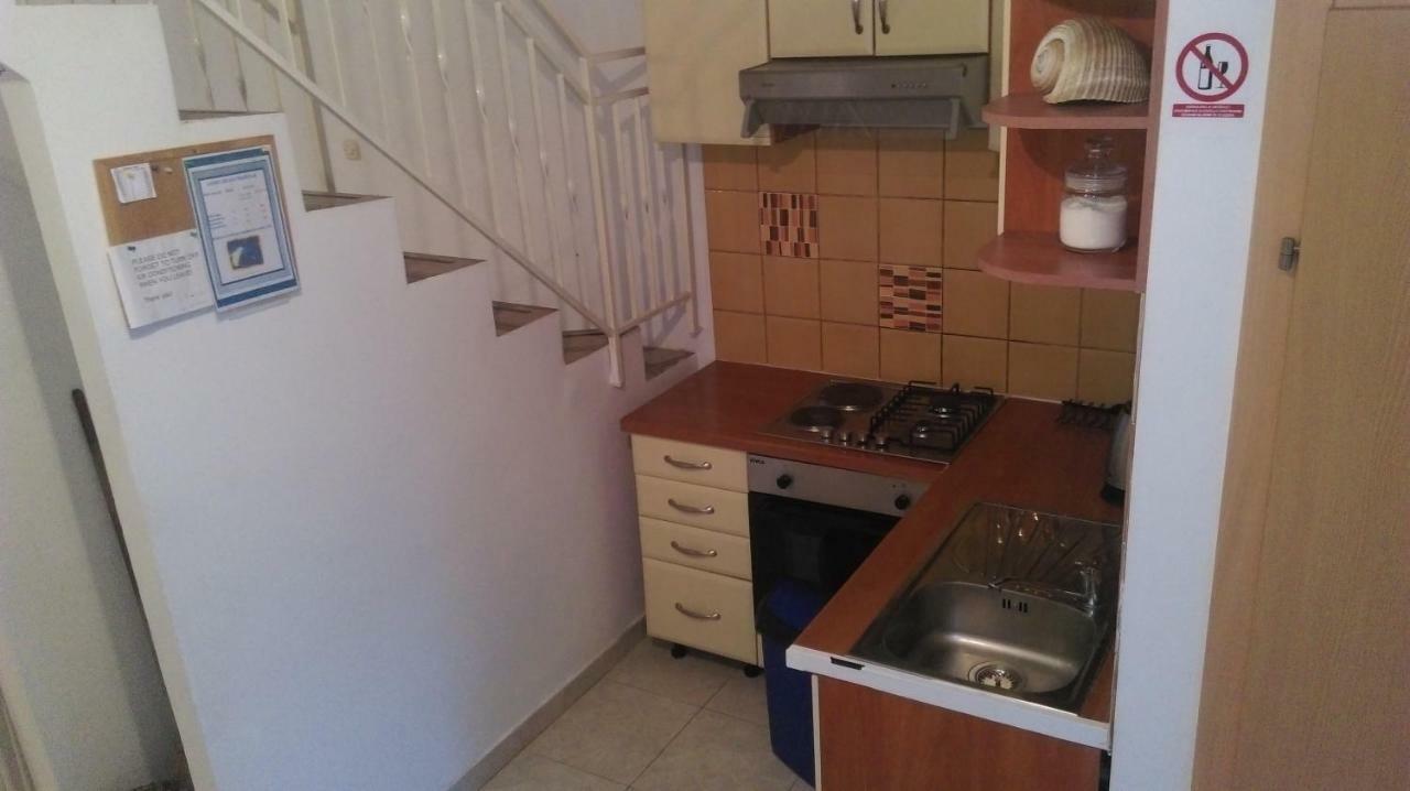Apartman Restovic Бол Экстерьер фото