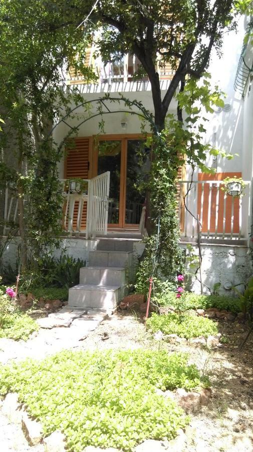 Apartman Restovic Бол Экстерьер фото