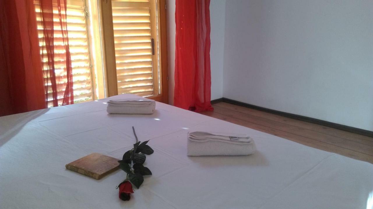 Apartman Restovic Бол Экстерьер фото